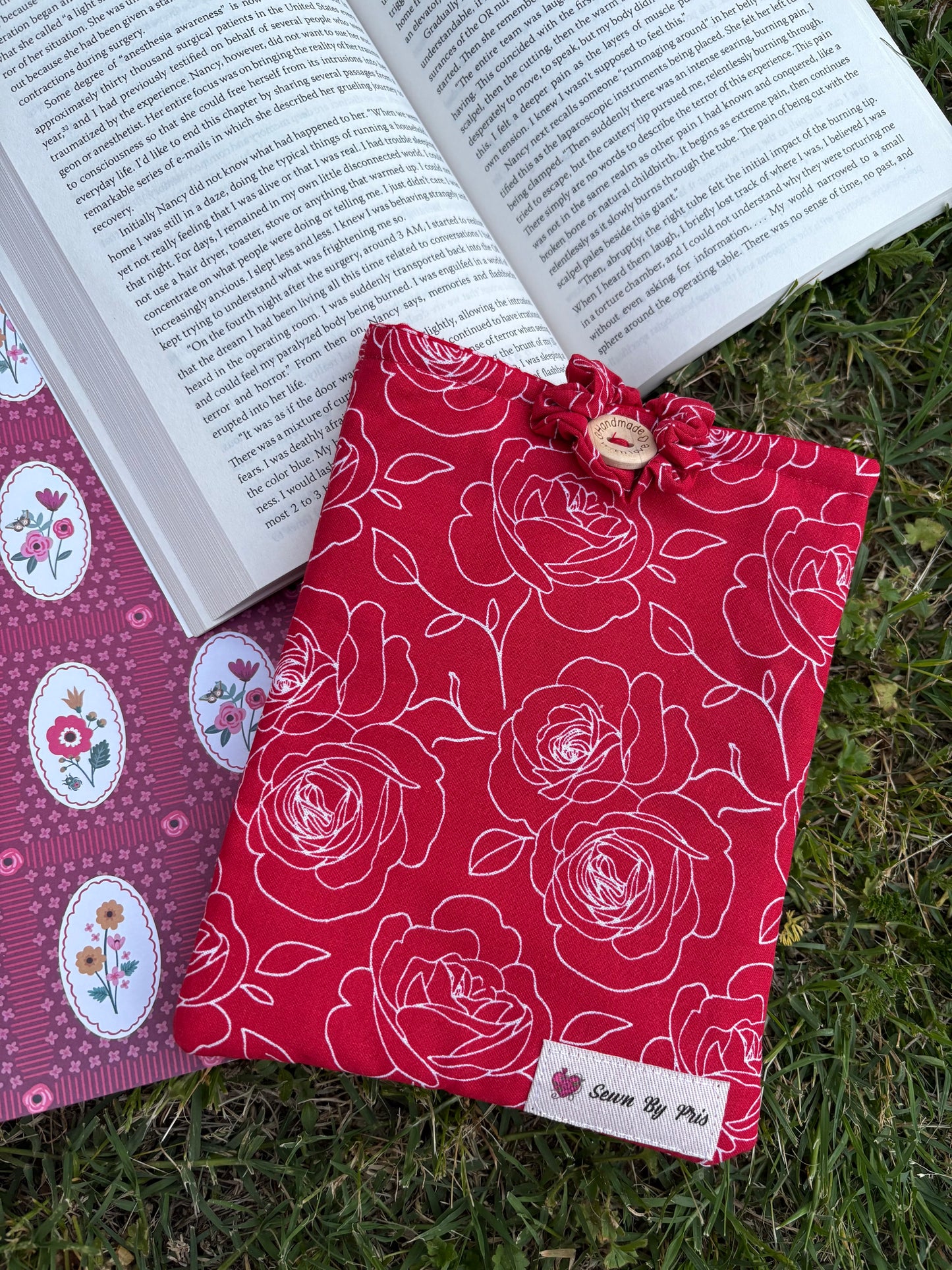 Rosas Kindle Sleeve