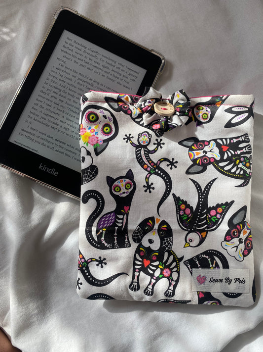 Día de los muertos Animals Kindle Sleeve