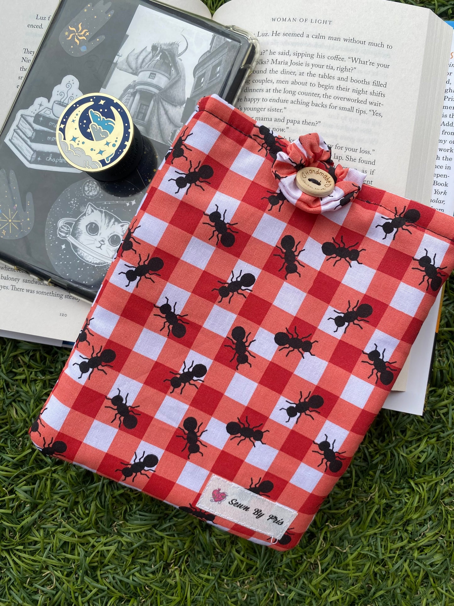 Picnic Ants Kindle Sleeve