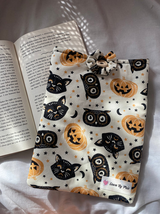 Pumpkins & Owls Paperback Sleeve