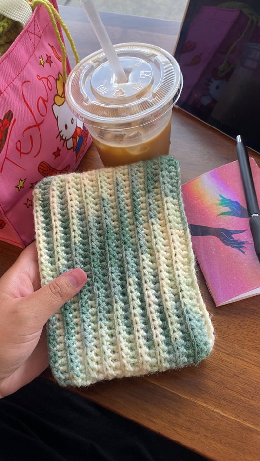 April Crochet Kindle Sleeve