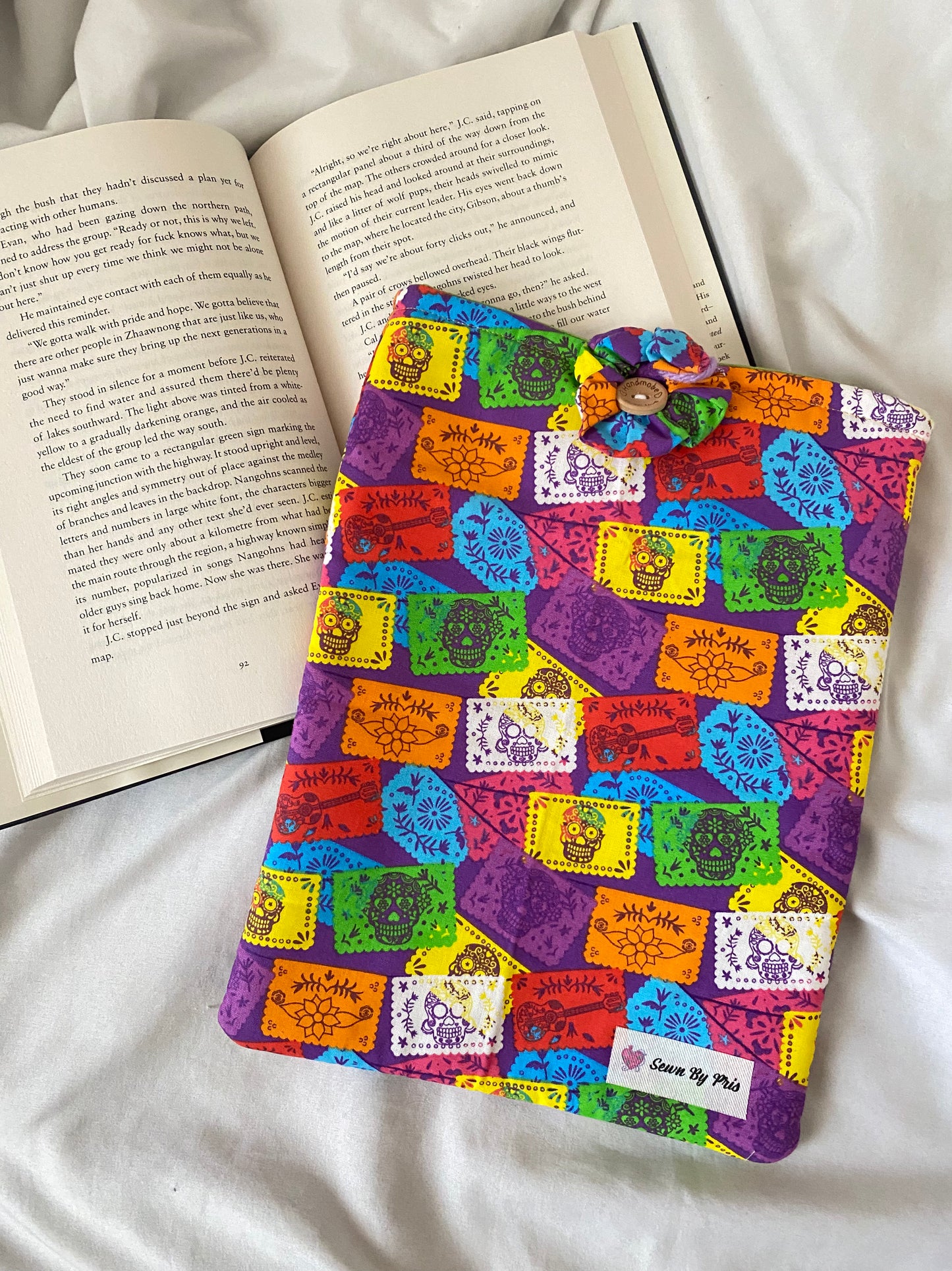 Papel Picado Morado Book Sleeve