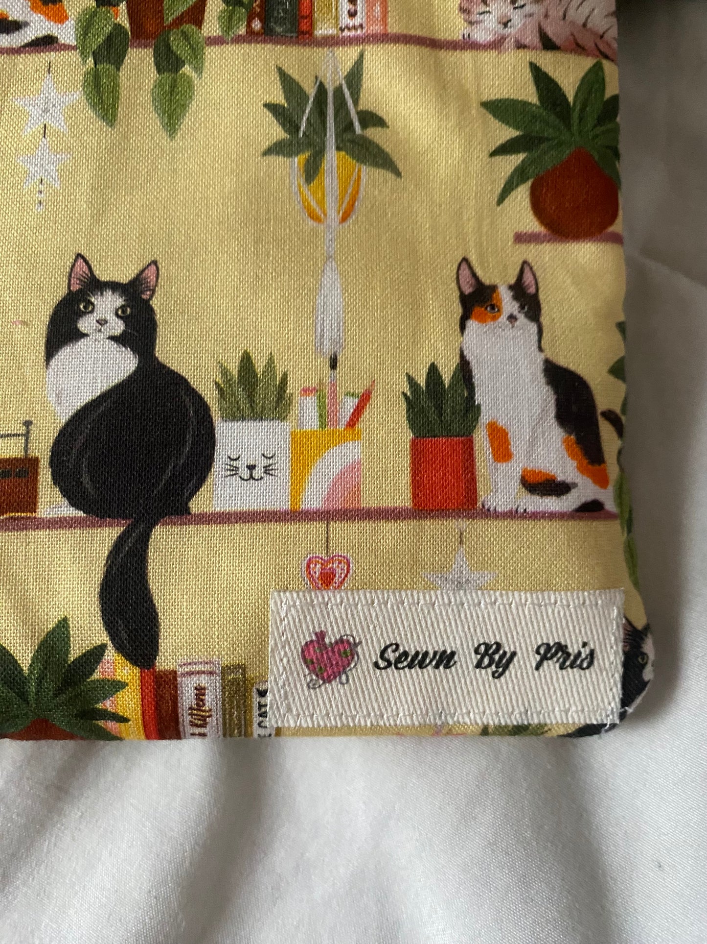 Kitty Tbr Paperback Sleeve