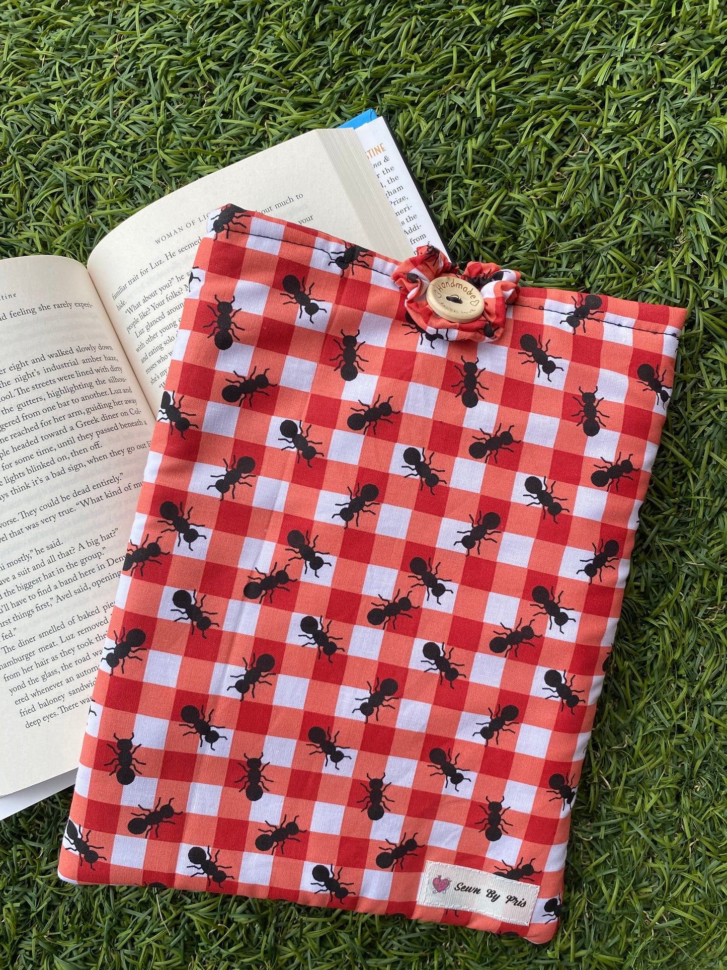 Picnic Ants Book Sleeve