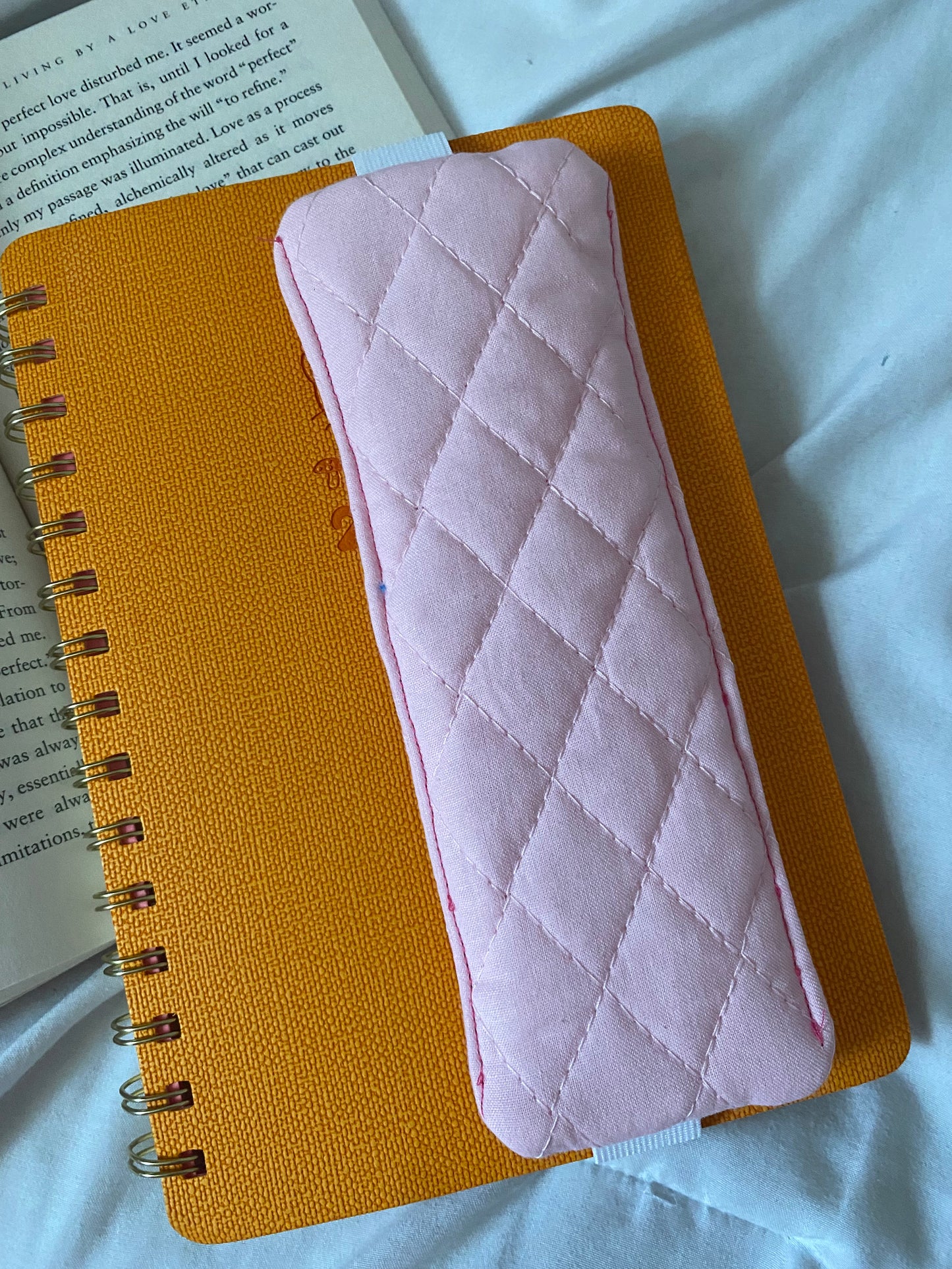 Quilted Blush Pen Pouch