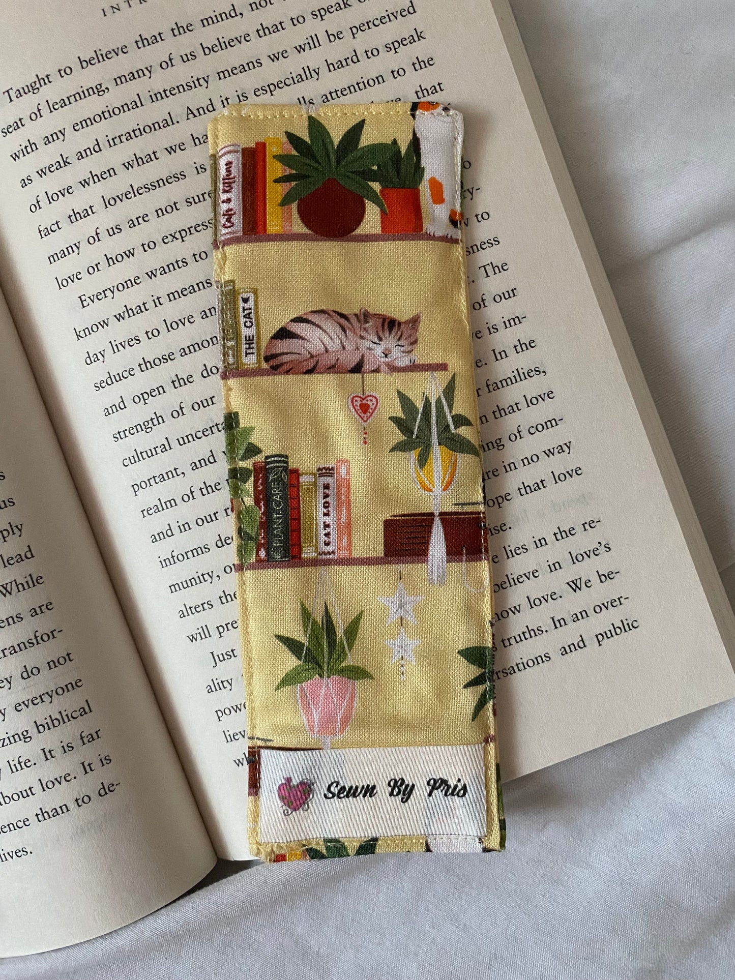 Kitty Tbr Bookmark