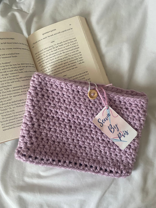 Lavender Paperback Crochet Book Sleeve