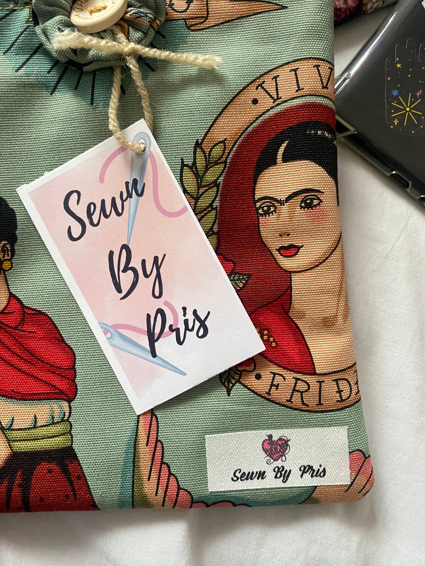 Frida Mi Vida Kindle Sleeve